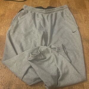 XL Nike